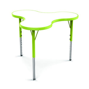 Table modulable en forme de trèfle